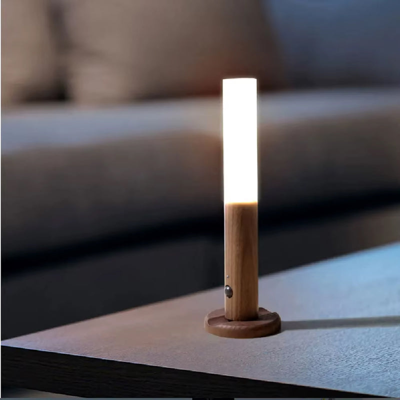 Luminária LED Magnética com Sensor de Movimento – Recarregável, Sem Fio, Ideal para Armário, Corredor e Escadas