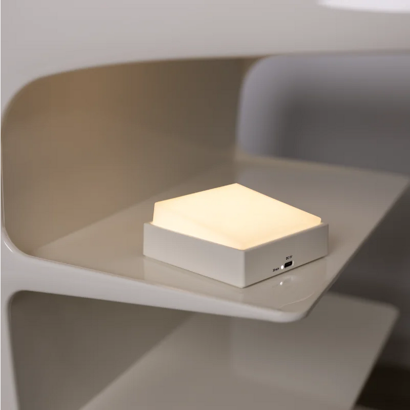 Luminária Minimalista Decorativa -  Instalação Fácil para Parede e Superfícies